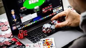 আইফোনে গোপনীয়তা ও লগইন সতর্কতা